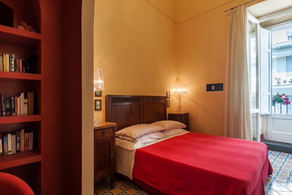 Casa Astarita B&B Sorrento Bagian luar foto